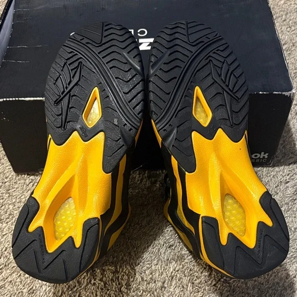 Rare Bruce Lee Reebok Kamikaze II Bait Black and Yellow Sneakers - Picture 6 of 8